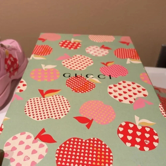 NWT Gucci Apple pink sneakers - Picture 16 of 16